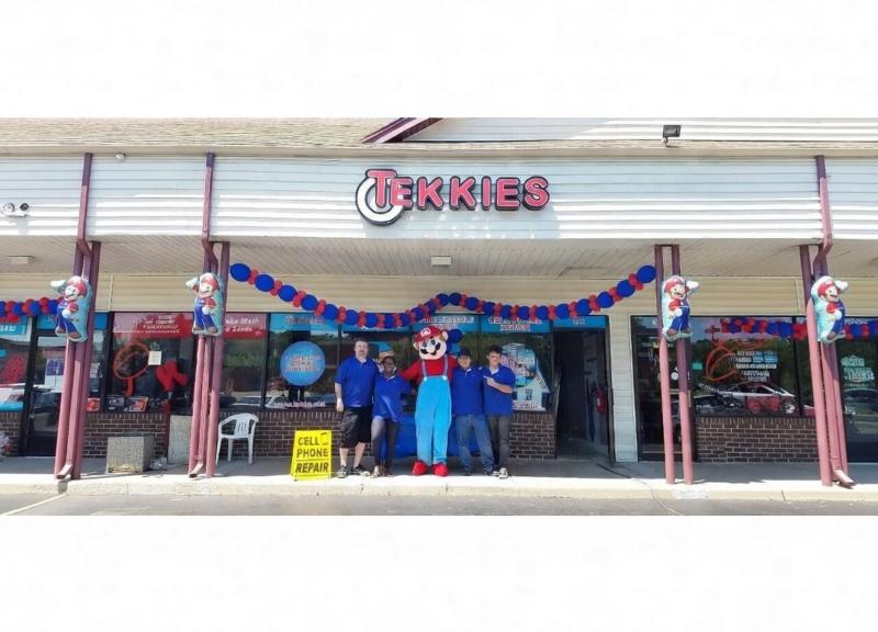 Tekkies electronics repair store front at 972 S Bartlett Rd, Bartlett, IL 60103 — PS5 HDMI repair specialist